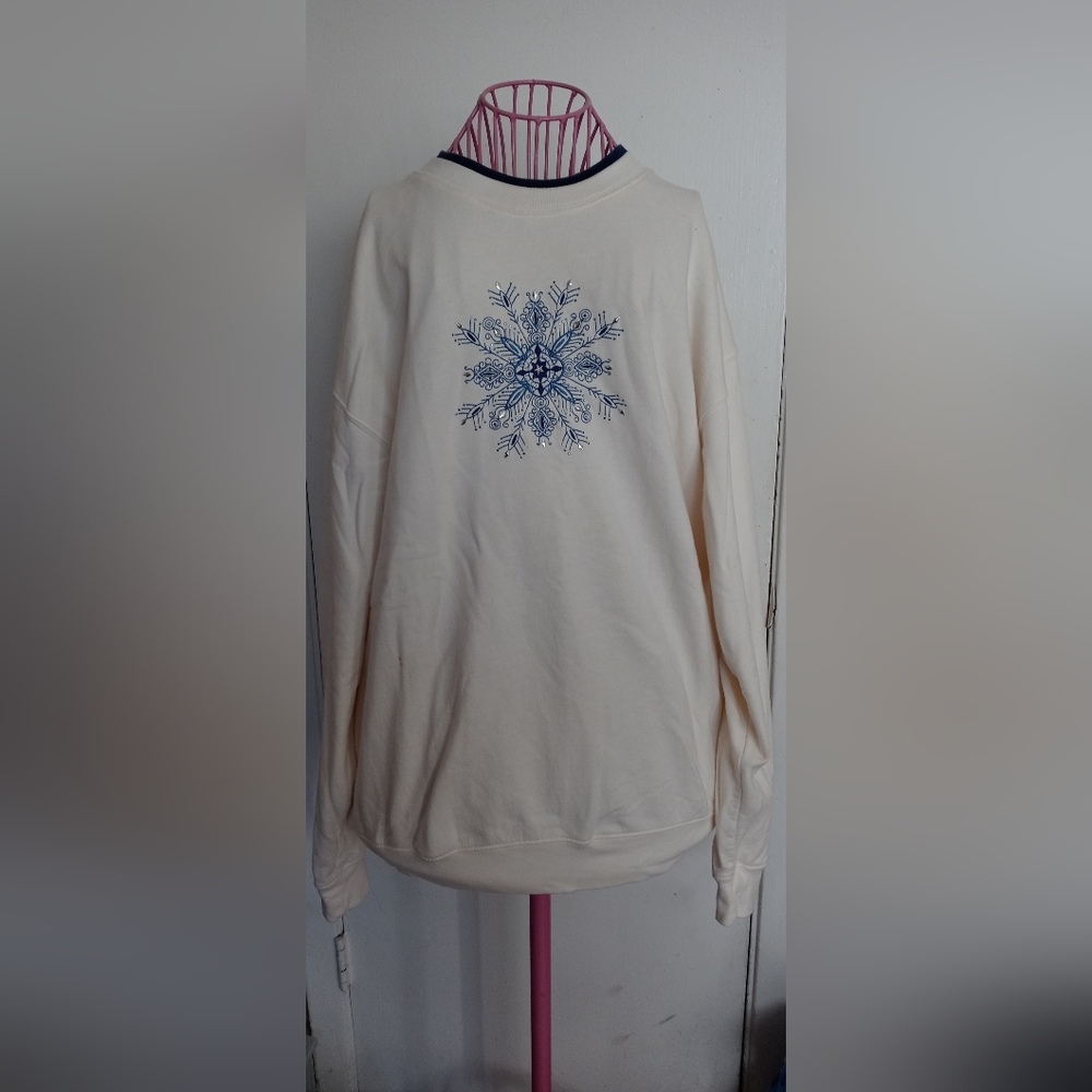 M and C sportswear snowflake sweater